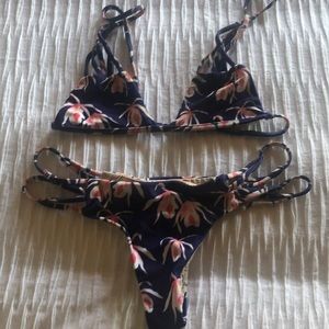 Acacia bathing suit set